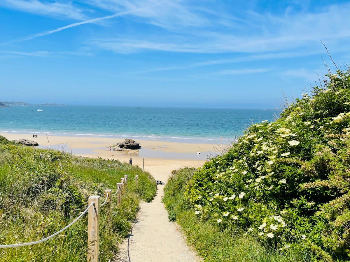 Villa Simone Vue Mer 2Min A Pied De La Plage Saint-Lunaire Exteriör bild