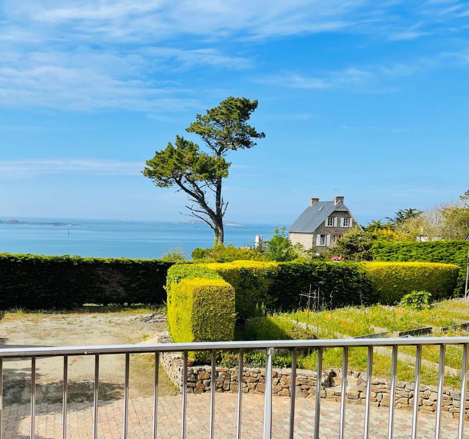 Villa Simone Vue Mer 2Min A Pied De La Plage Saint-Lunaire Exteriör bild
